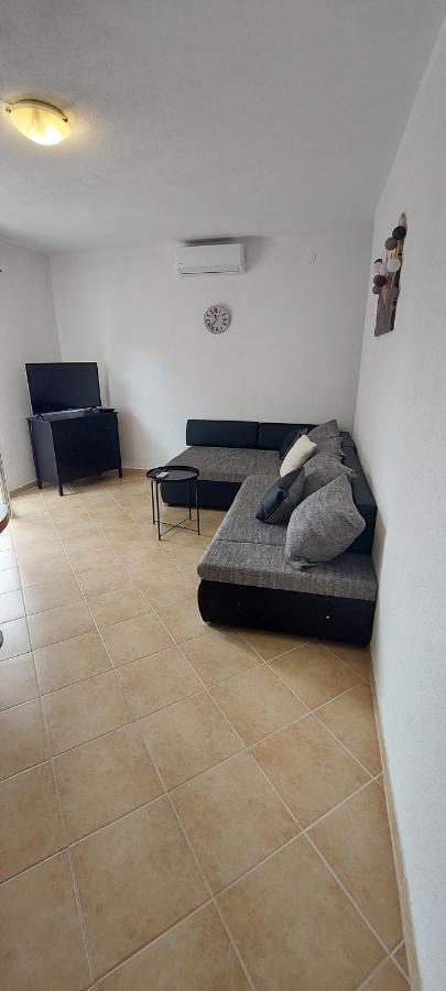 Apartments Radic Rogoznica  Εξωτερικό φωτογραφία