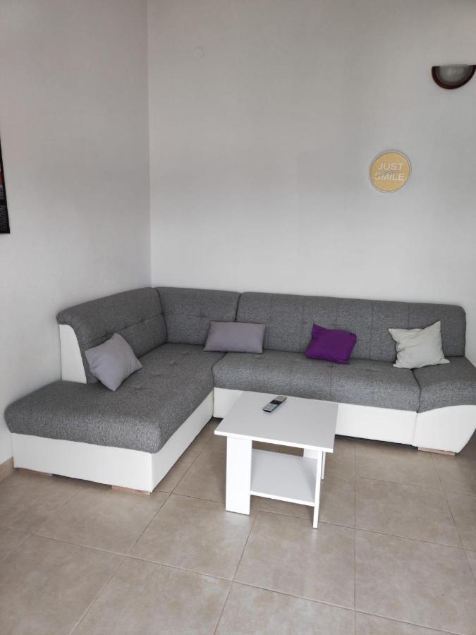 Apartments Radic Rogoznica  Εξωτερικό φωτογραφία